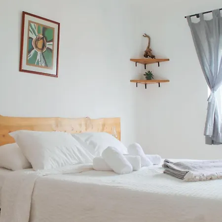 Sal Da Costa Lodging *